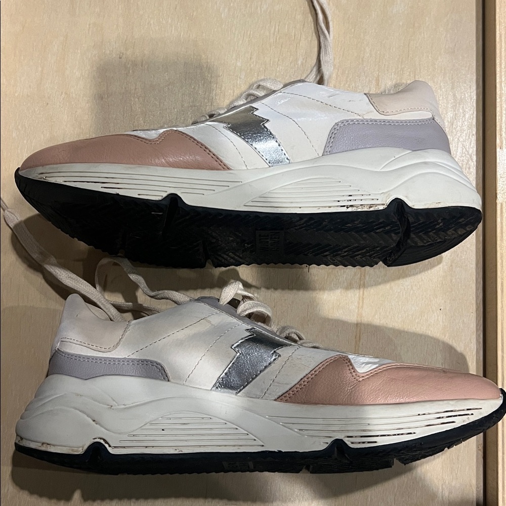 White Raven Women's Sneakers - White, Silver, and Pink - Picture 7 of 8
